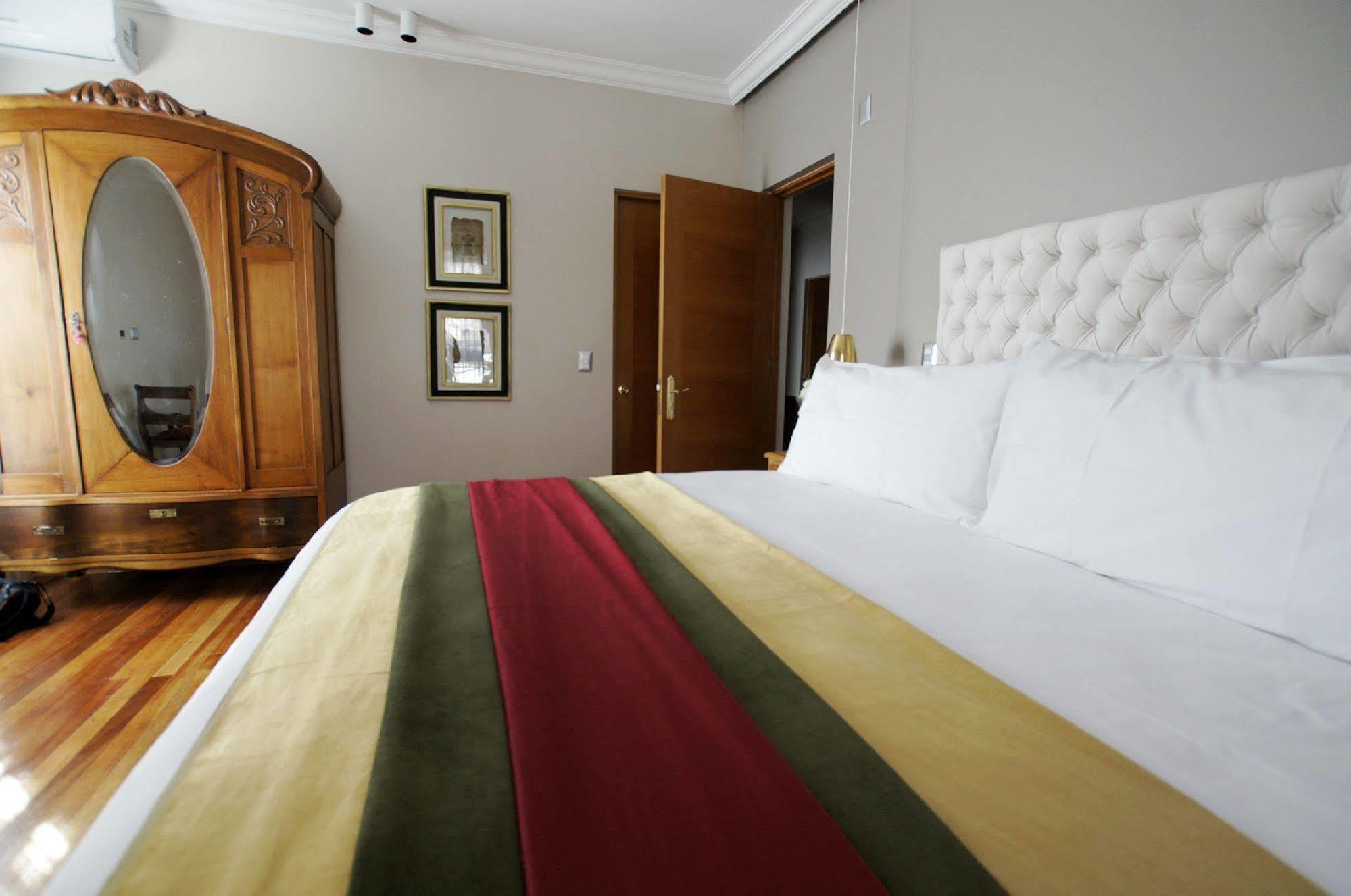 Quiral Hotel Boutique Santiago Exterior photo