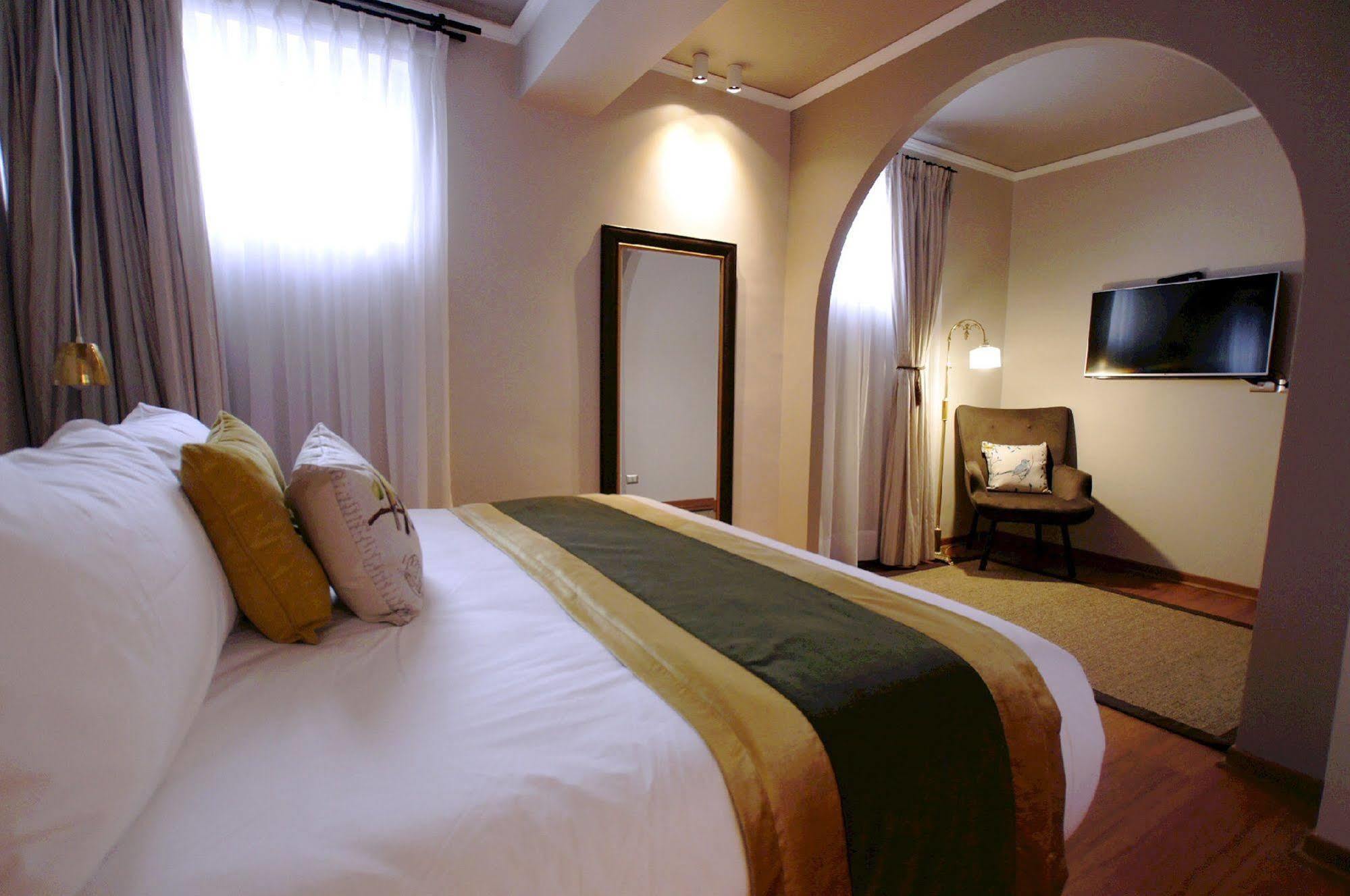 Quiral Hotel Boutique Santiago Exterior photo