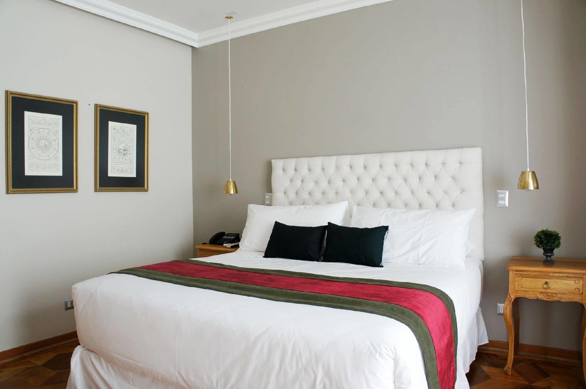 Quiral Hotel Boutique Santiago Exterior photo